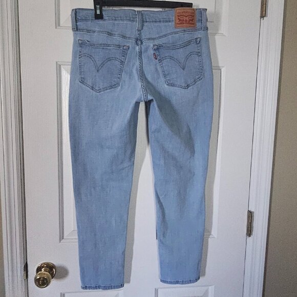 Levi's Boyfriend Mid Rise Women's Jeans - Picture 6 of 11